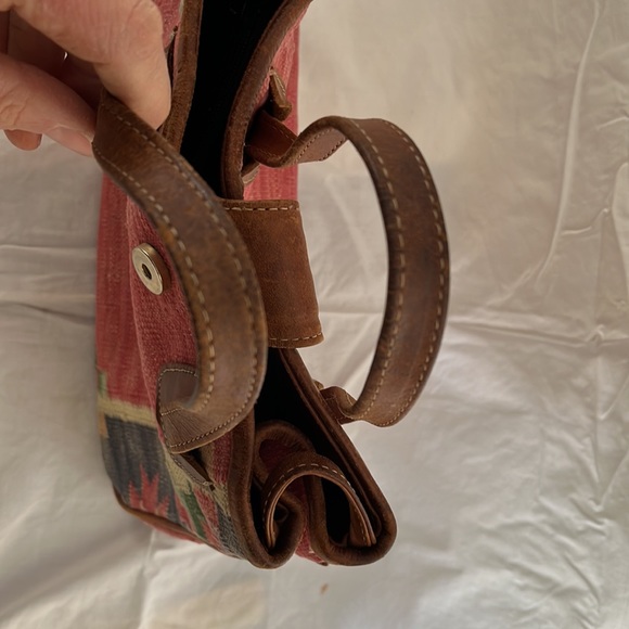 Vintage Southwest style loomed cotton & leather purse with leather tassel - Picture 11 of 11